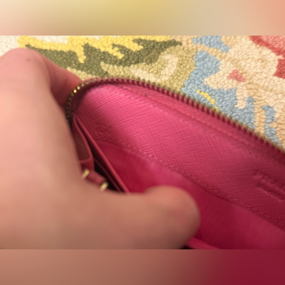 PRADA Saffiano Lux Leather Barbie Peonia Pink Continental Zip-Around Wallet - Picture 15 of 16